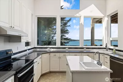 3193 Fox Spit Road, Langley, WA 98260 - Photo 12
