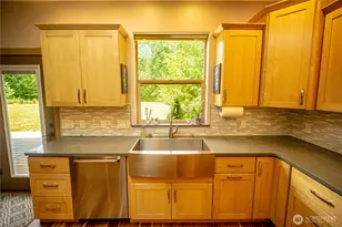 545 Headwaters Ln, Port Angeles, WA 98362 - Photo 16