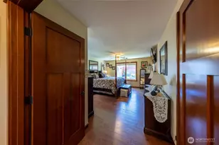 10908 24th Dr SE, Everett, WA 98208 - Photo 22