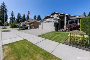 10908 24th Dr SE, Everett, WA 98208 - Photo 2