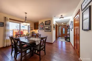 10908 24th Dr SE, Everett, WA 98208 - Photo 8