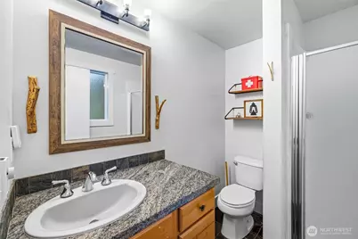 7104 Rainier Way, Glacier, WA 98244 - Photo 16