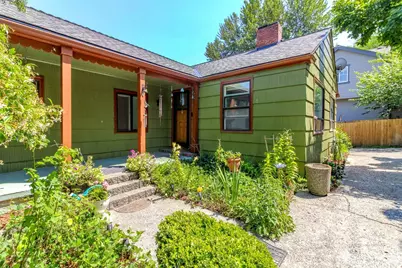 10082 Des Moines Memorial Drive S, Seattle, WA 98168 - Photo 4