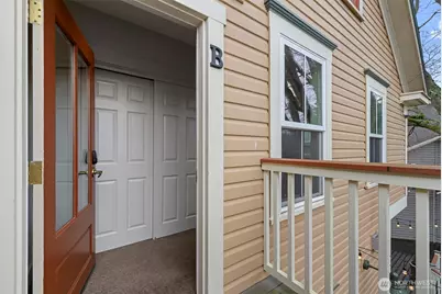 623 Morris Street #B 2, La Conner, WA 98257 - Photo 32