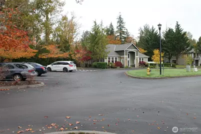 538 241st Lane SE, Sammamish, WA 98074 - Photo 36