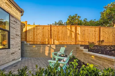 636 11th Avenue, Kirkland, WA 98033 - Photo 2