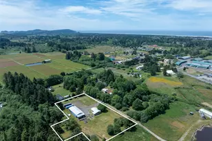 6912 Newt Ln, Long Beach, WA 98631 - Photo 2