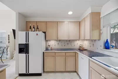 8221 53rd Avenue W #55, Mukilteo, WA 98275 - Photo 8