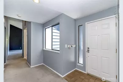 8408 18th Avenue W #2-201, Everett, WA 98204 - Photo 2