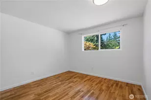 1344 NE 164th Pl, Bellevue, WA 98008 - Photo 14