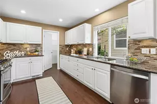 9512 226th Pl NE, Redmond, WA 98053 - Photo 14