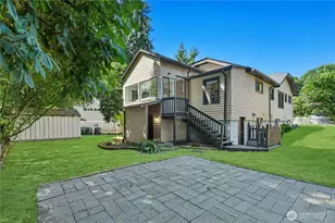8538 Ashworth Ave N, Seattle, WA 98103 - Photo 34