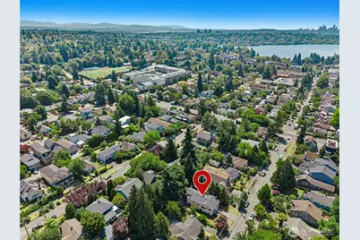8538 Ashworth Avenue N, Seattle, WA 98103 - Photo 38