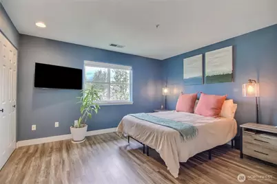 175 1st Place NW #112, Issaquah, WA 98027 - Photo 12