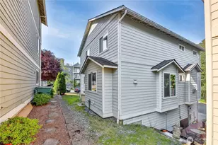 1102 Chestnut St, Everett, WA 98201 - Photo 4