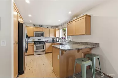 310 Fife Way, Milton, WA 98354 - Photo 14