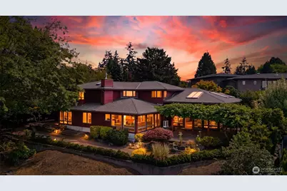 30 Silver Beach Drive, Steilacoom, WA 98388 - Photo 2