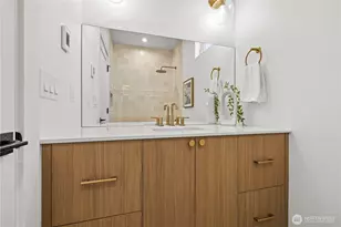 2456 55th Ave SW, Seattle, WA 98116 - Photo 12