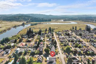 404 11th St, Raymond, WA 98577 - Photo 26
