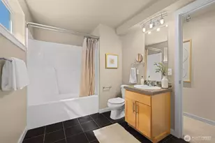 3609 Interlake Ave N, Seattle, WA 98103 - Photo 16