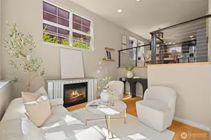 3609 Interlake Ave N, Seattle, WA 98103 - Photo 2