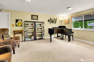 24520 SE 24th St, Sammamish, WA 98075 - Photo 4