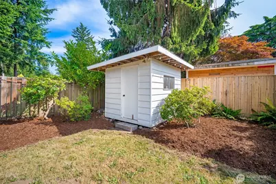 3224 Firwood Avenue, Bellingham, WA 98225 - Photo 26