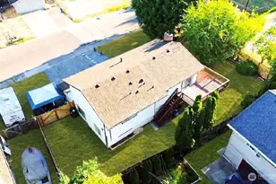 9755 S 239th Pl, Kent, WA 98031 - Photo 12