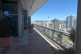 2033 2nd Ave, Seattle, WA 98121 - Photo 16