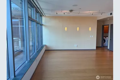 2033 2nd Avenue #2302, Seattle, WA 98121 - Photo 6