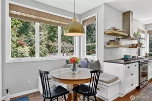 118 246th Way SE, Sammamish, WA 98074 - Photo 16