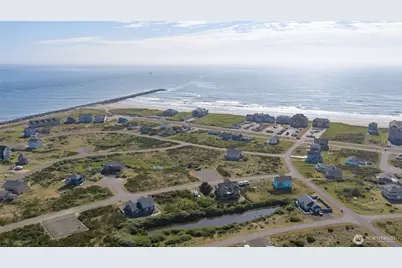470 W Wind Street, Ocean Shores, WA 98569 - Photo 38