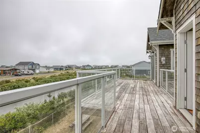 470 W Wind Street, Ocean Shores, WA 98569 - Photo 32