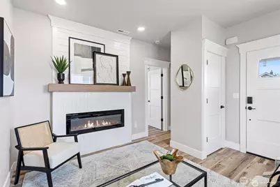 814 26th Street #1, Anacortes, WA 98221 - Photo 6