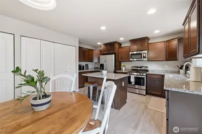 291 NE Tronson Circle, Bremerton, WA 98311 - Photo 12