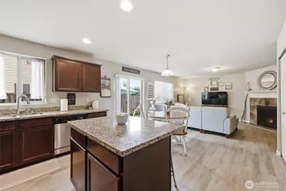 291 NE Tronson Circle, Bremerton, WA 98311 - Photo 16