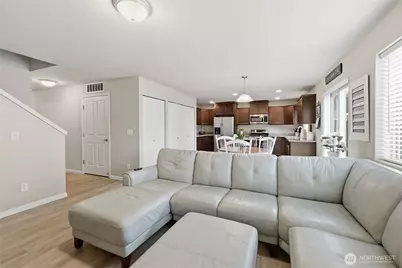 291 NE Tronson Circle, Bremerton, WA 98311 - Photo 10