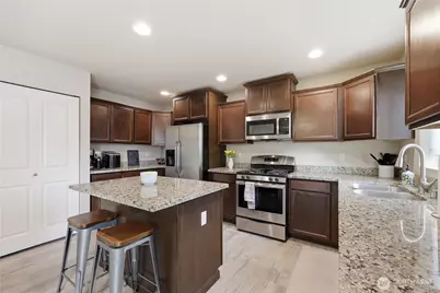 291 NE Tronson Circle, Bremerton, WA 98311 - Photo 14