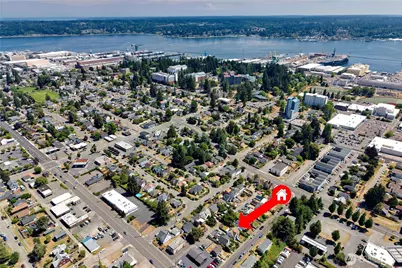 332 Bryan Avenue, Bremerton, WA 98312 - Photo 2