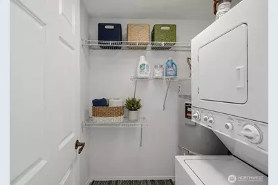 14300 32nd Avenue NE #410, Seattle, WA 98125 - Photo 12