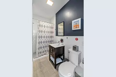 1225 E Jefferson Street, Seattle, WA 98122 - Photo 10