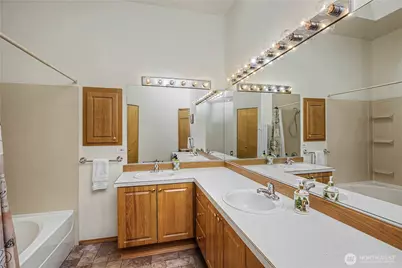 20877 Stottlemeyer Road NE, Poulsbo, WA 98370 - Photo 22