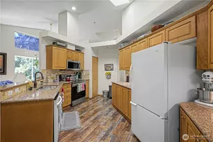 20877 Stottlemeyer Rd NE, Poulsbo, WA 98370 - Photo 12