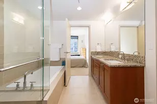 10650 NE 9th Pl, Bellevue, WA 98004 - Photo 10