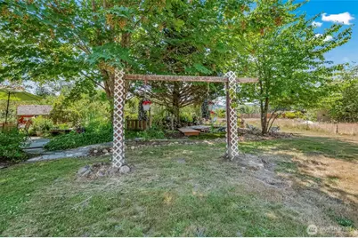 23716 186th Street E, Orting, WA 98360 - Photo 34