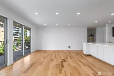 10129 Main Street #306, Bellevue, WA 98004 - Photo 8