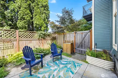 6801 Greenwood Avenue N #106, Seattle, WA 98103 - Photo 28