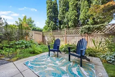 6801 Greenwood Avenue N #106, Seattle, WA 98103 - Photo 26