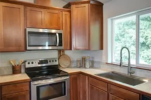 1100 Grant Pl, Snohomish, WA 98290 - Photo 8