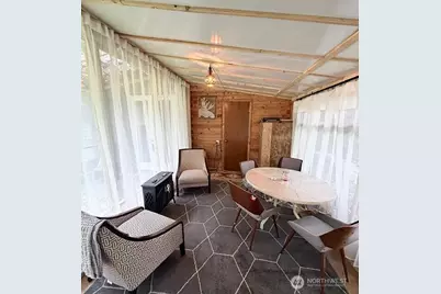 55901 317th Avenue E, Ashford, WA 98304 - Photo 2